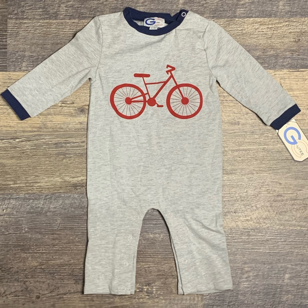 New with Tags, GCutee romper, sz 12-18 mos.